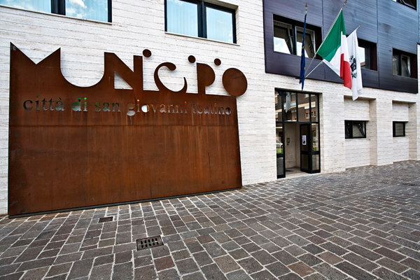 San Giovanni Teatino ottiene 1,3 milioni per le scuole